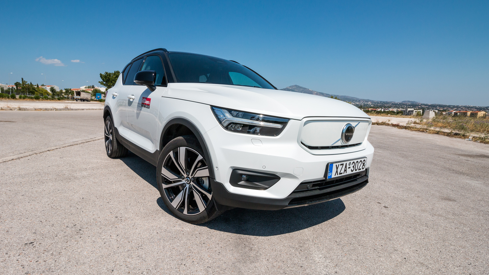 Volvo XC40 Recharge: Ωμή δύναμη σε SUV περίβλημα